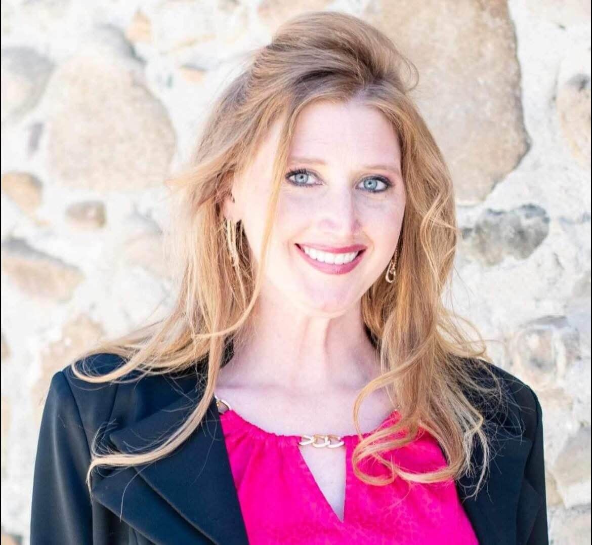 Portrait of Latasha Wirtz